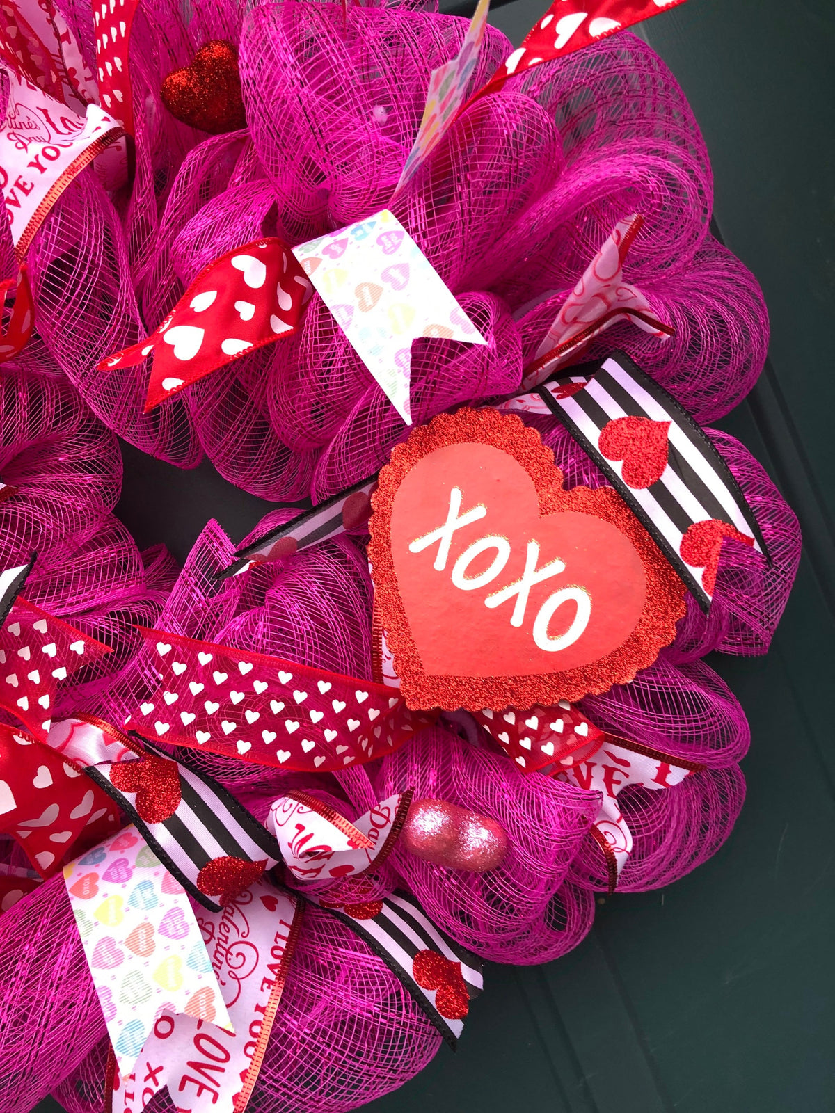 Hot Pink Valentines Wreath, Happy Valentines Day, Hearts, front door decor